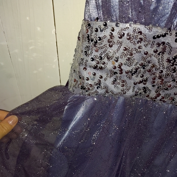 Masquerade strapless dress - Picture 2 of 6